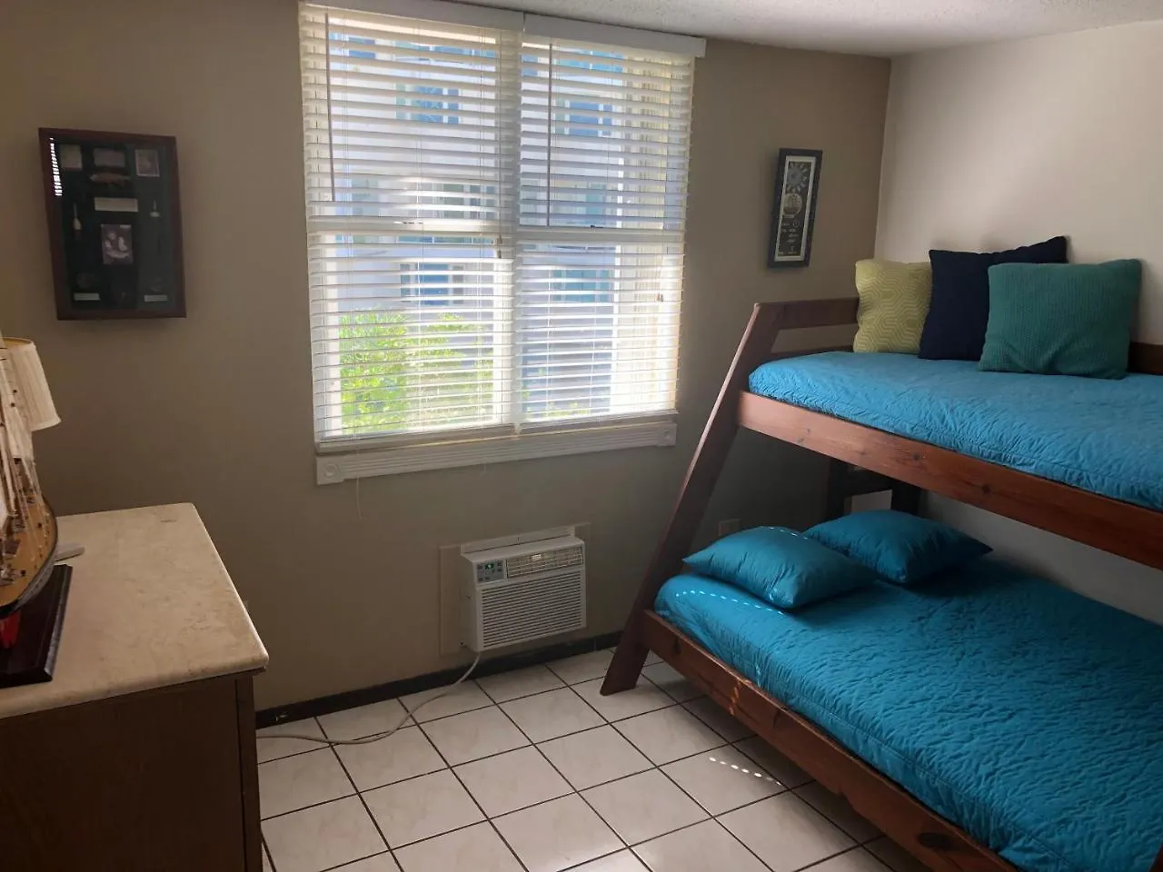 Apartamento Berwind Beach Resort 2 Bedroom 2 Bathroom 2 Parking